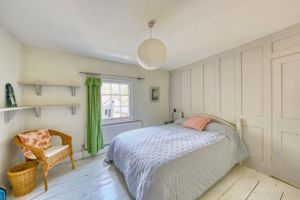 Bedroom- click for photo gallery